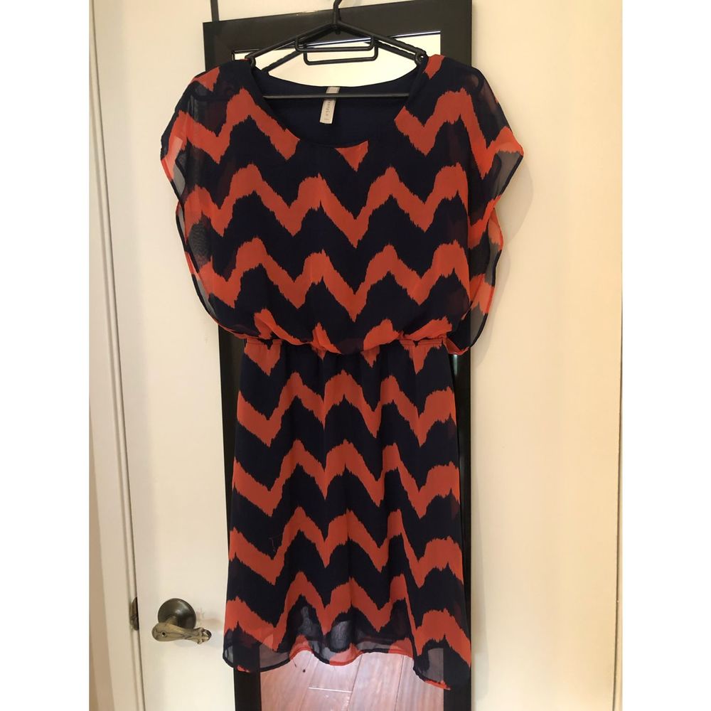 Teenplo Preloved strip dress